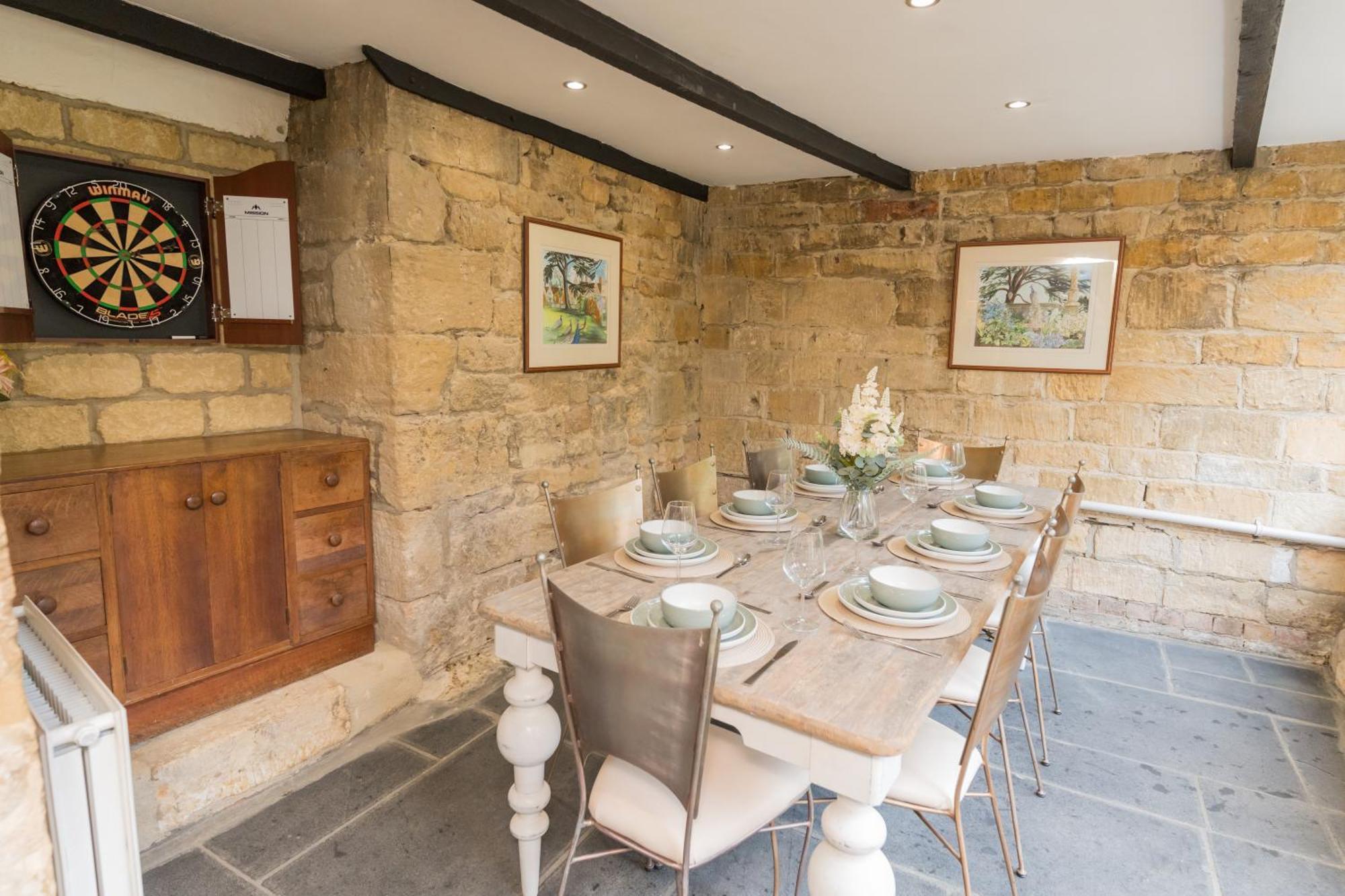 Cosy For Family & Friends! Sleeps 9, Pets Welcome Stanton (Worcestershire)